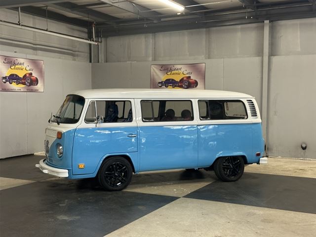 1977 Volkswagen Bus