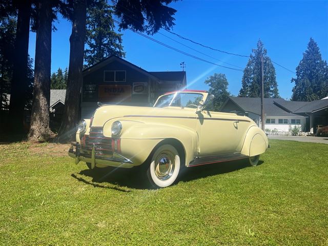 1940 Oldsmobile Deluxe