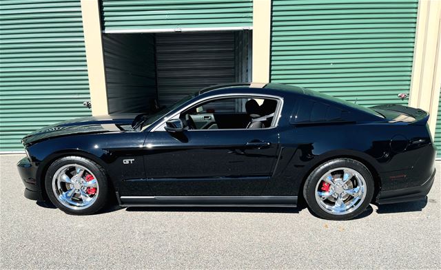 2010 Ford Mustang