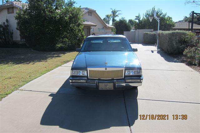 1992 Cadillac Sedan Deville