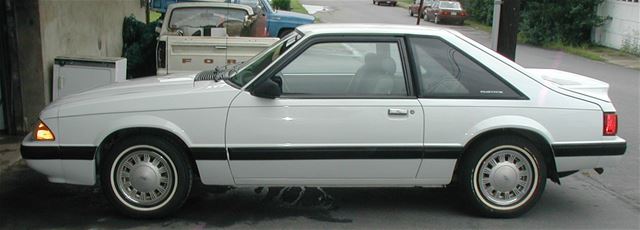 1989 Ford Mustang