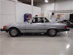 1981 Mercedes 380SL Picture 2