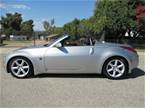 2005 Nissan 350Z Picture 2