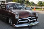 1949 Ford Coupe Picture 2