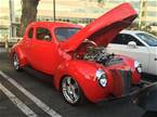 1940 Ford Coupe Picture 2