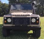 1985 Land Rover Defender Picture 2