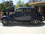 1936 Ford Sedan Picture 2