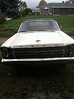 1966 Ford Galaxie Picture 2