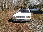 1990 Ford LTD Picture 2