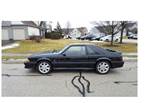 1993 Ford Mustang Picture 2