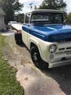 1957 Ford F350 Picture 3